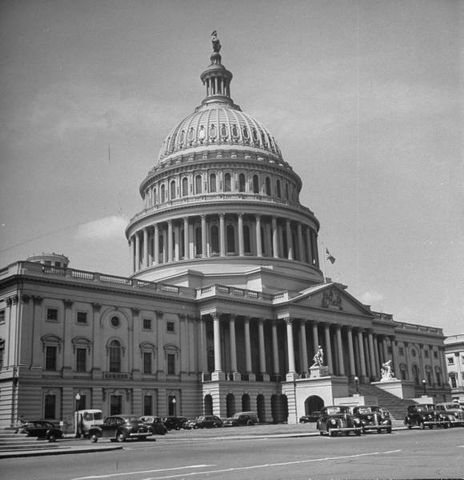 Capitol building.jpg