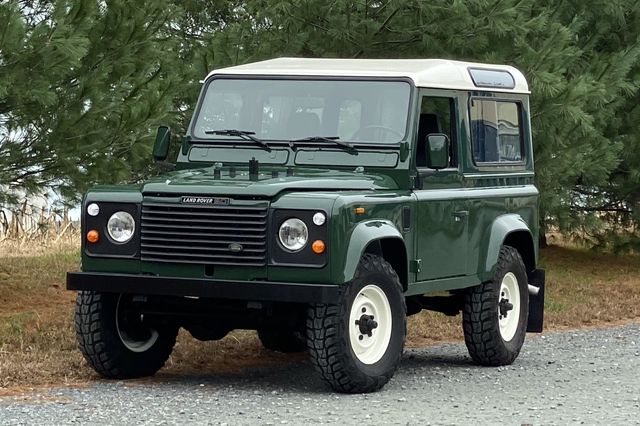 1991_land_rover_defender_90_1579045095f353ebc801IMG_5201-70445865.jpeg